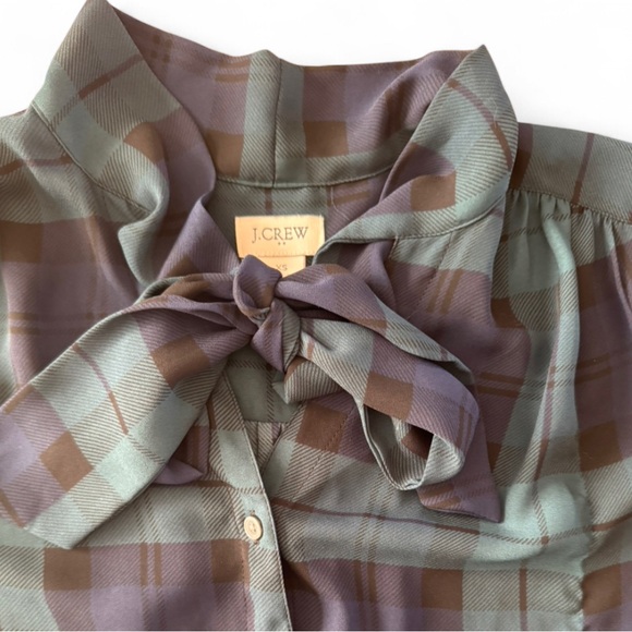 J. Crew Women’s  Plaid Blouse - Navy and Teal - Picture 3 of 7